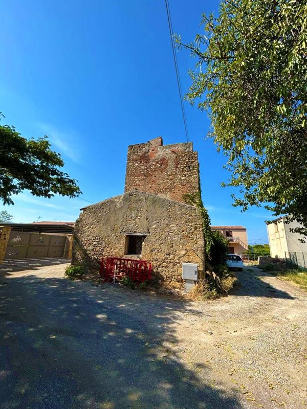 negozio in vendita a Lascari
