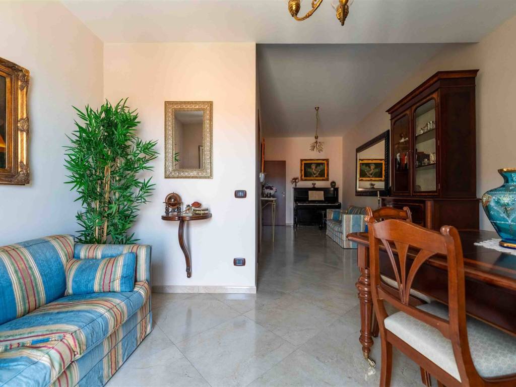 casa indipendente in vendita a Lascari