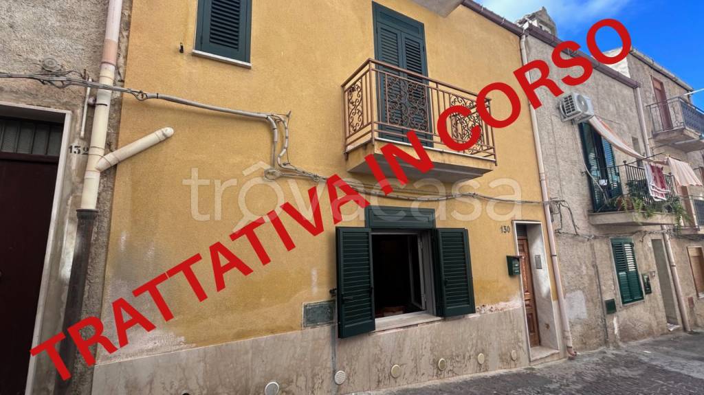 casa indipendente in vendita a Lascari