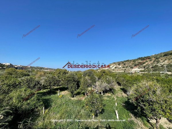 casa indipendente in vendita a Lascari