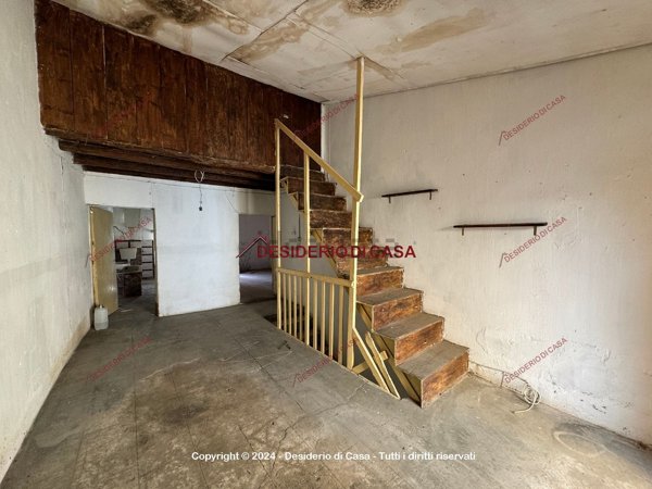 casa indipendente in vendita a Lascari