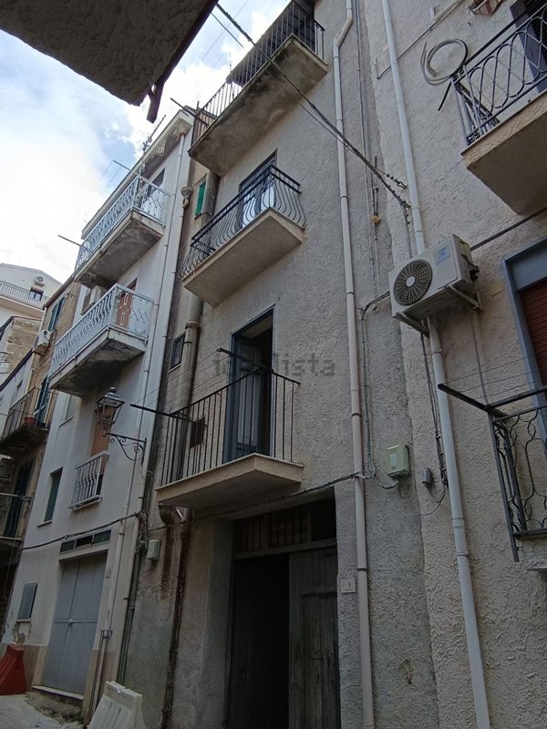 casa indipendente in vendita a Lascari