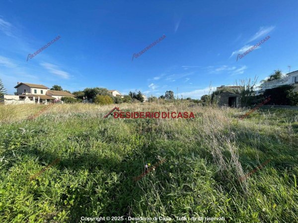 casa indipendente in vendita a Lascari