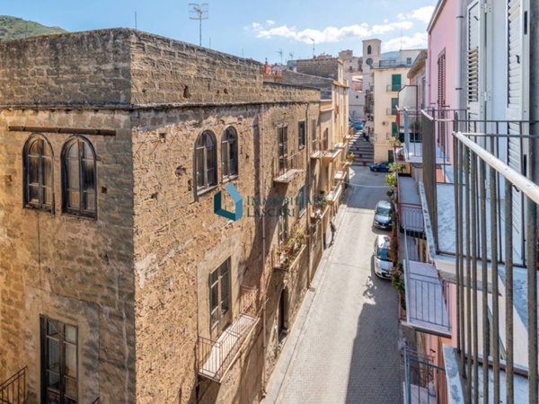 appartamento in vendita a Lascari