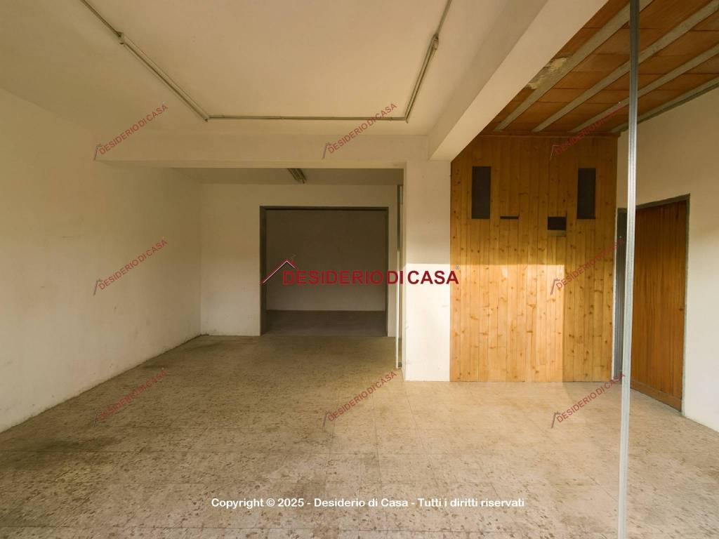 locale di sgombero in vendita a Lascari