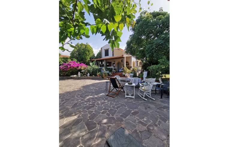 casa indipendente in vendita a Lascari