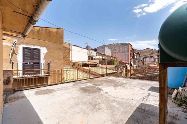 appartamento in vendita a Lascari