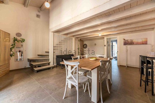 casa indipendente in vendita a Lascari