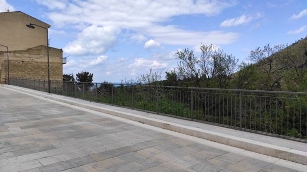 terreno edificabile in vendita a Lascari