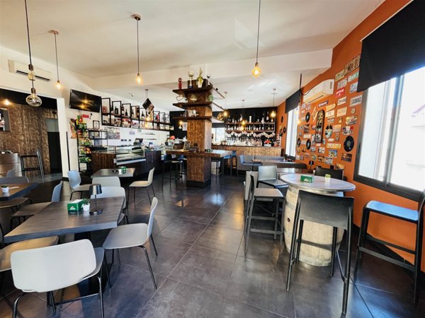 casa indipendente in vendita a Lascari