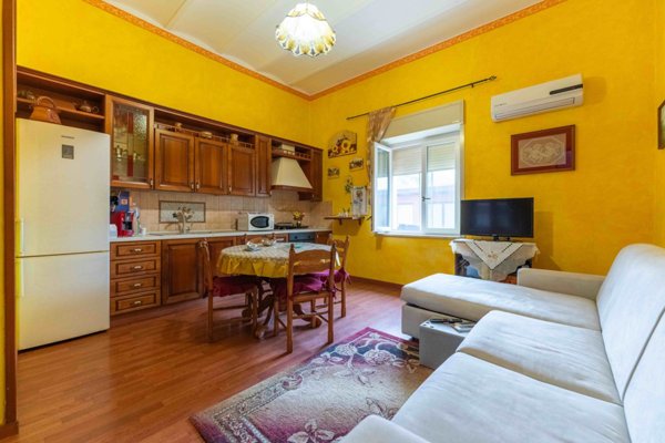 appartamento in vendita a Lascari