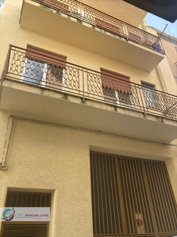 casa indipendente in vendita a Lercara Friddi