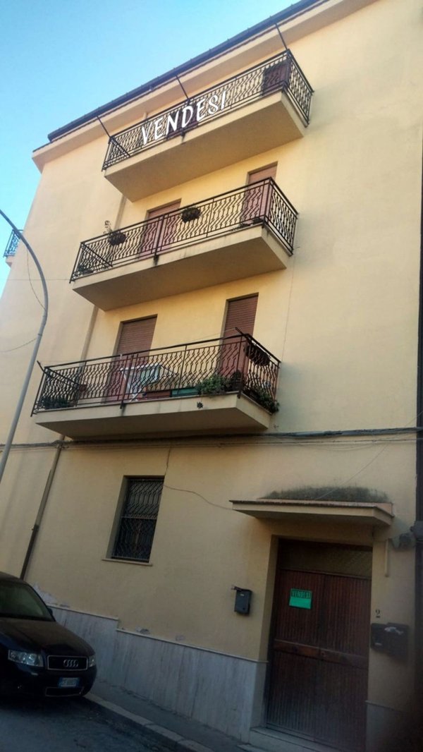 appartamento in vendita a Lercara Friddi