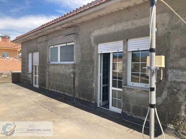 casa indipendente in vendita a Lercara Friddi
