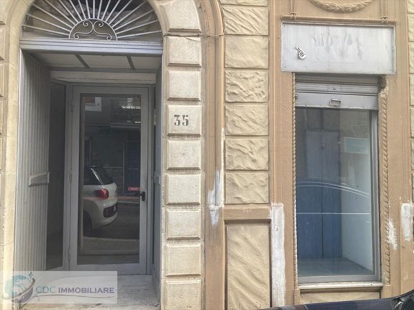 locale commerciale in vendita a Lercara Friddi
