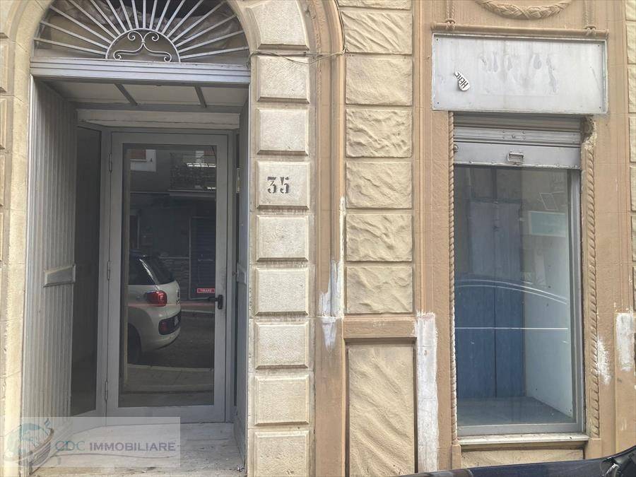 negozio in vendita a Lercara Friddi