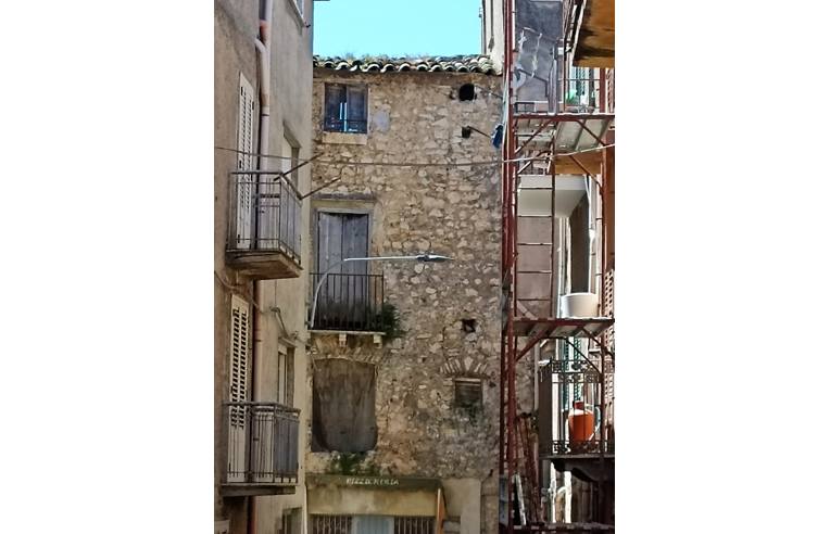 casa indipendente in vendita a Lercara Friddi