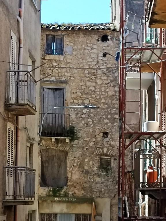 casa indipendente in vendita a Lercara Friddi