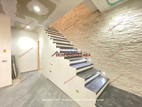 casa indipendente in vendita a Marineo