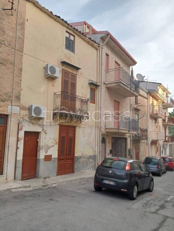 casa indipendente in vendita a Marineo