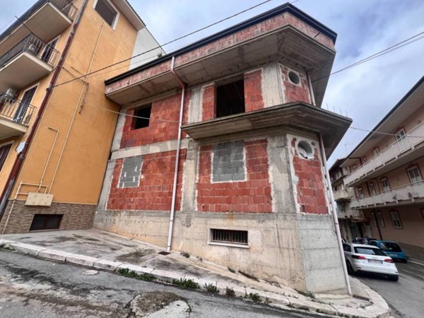 casa indipendente in vendita a Marineo