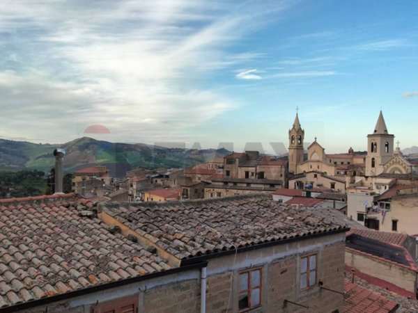 appartamento in vendita a Mezzojuso in zona Pignaro