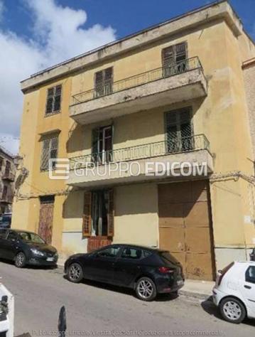 pentavano in vendita a Mezzojuso