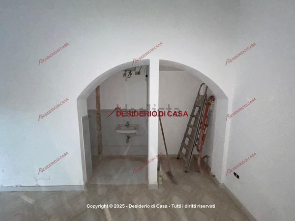 locale commerciale in vendita a Misilmeri