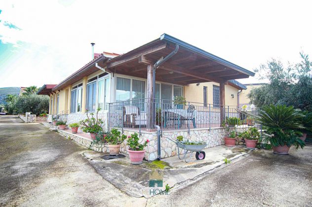 casa indipendente in vendita a Misilmeri in zona Portella di Mare