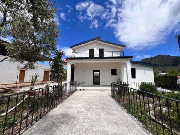 casa indipendente in vendita a Misilmeri