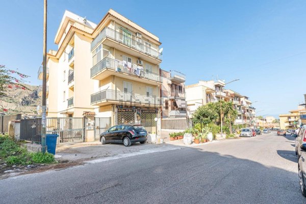 appartamento in vendita a Misilmeri in zona Portella di Mare