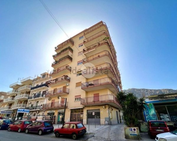 appartamento in vendita a Misilmeri in zona Portella di Mare