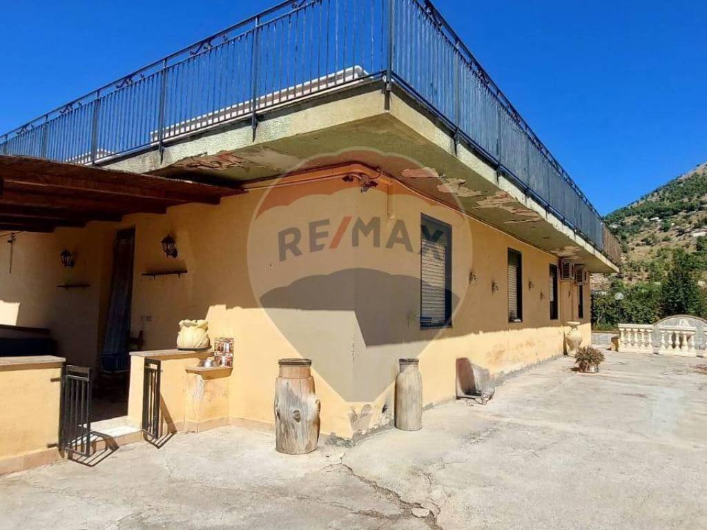 casa indipendente in vendita a Misilmeri