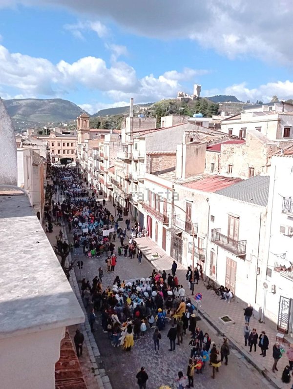 pentavano in vendita a Misilmeri