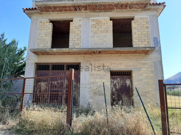 esavano in vendita a Misilmeri