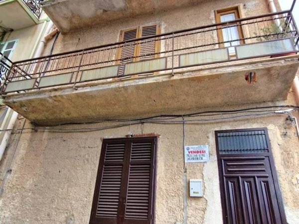 pentavano in vendita a Misilmeri