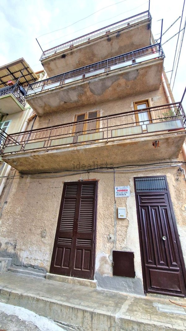 pentavano in vendita a Misilmeri