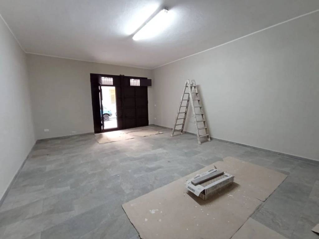 locale di sgombero in vendita a Misilmeri