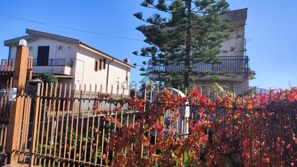 casa indipendente in vendita a Misilmeri in zona Portella di Mare