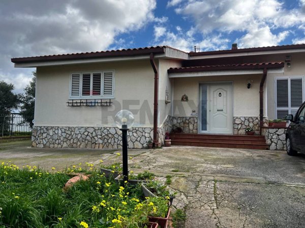 casa indipendente in vendita a Misilmeri