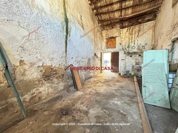 locale commerciale in vendita a Misilmeri