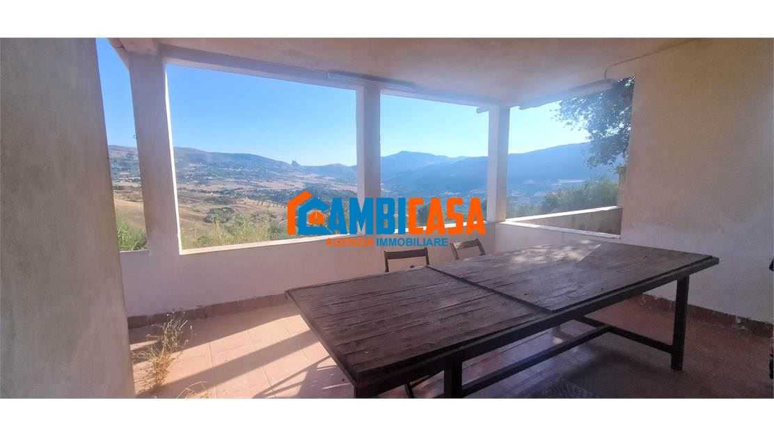 casa indipendente in vendita a Misilmeri