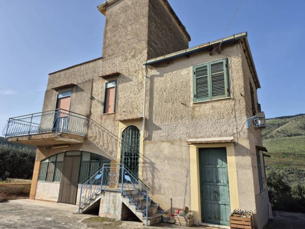 casa indipendente in vendita a Misilmeri