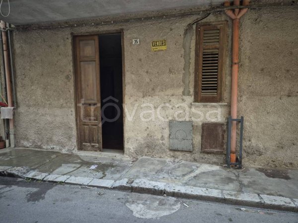 locale commerciale in vendita a Misilmeri