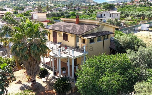 casa indipendente in vendita a Misilmeri in zona Portella di Mare