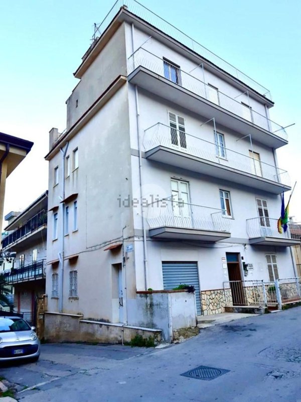 casa indipendente in vendita a Monreale