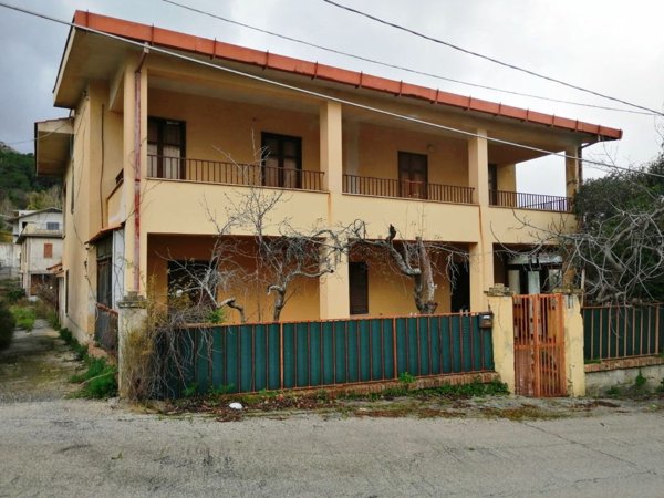 casa indipendente in vendita a Monreale in zona Giacalone
