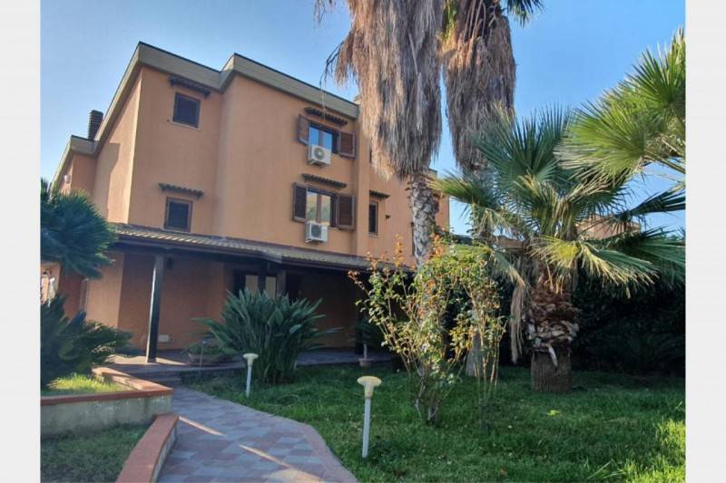 casa indipendente in vendita a Monreale