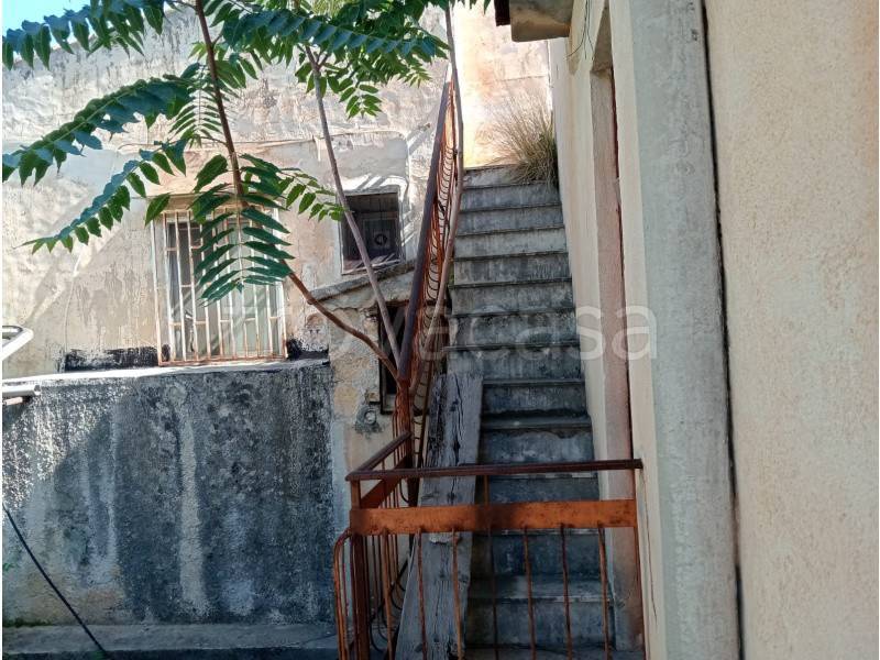 casa indipendente in vendita a Monreale in zona Santa Rosalia