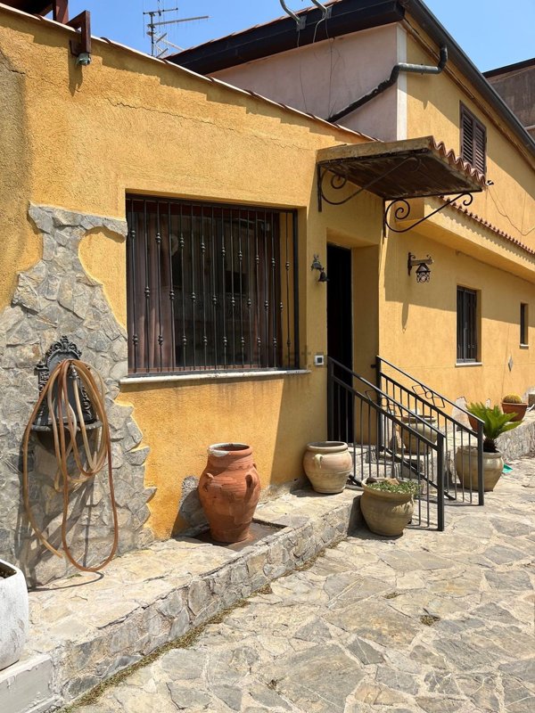casa indipendente in vendita a Monreale